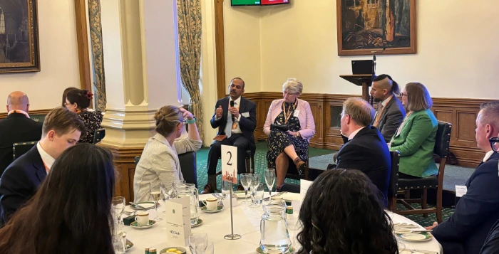 Overcoming the structural barriers to AI and data at scale in the public sector