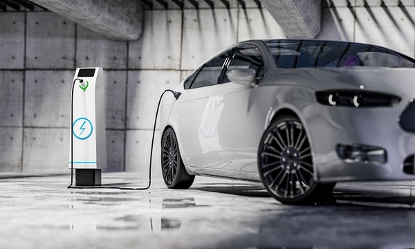 The transition to electric and software-defined in the automotive industry The transition to electric and software-defined in the automotive industry