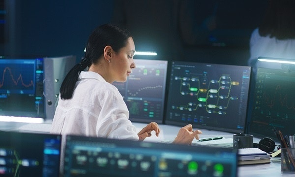 Embracing blockchain in an increasingly connected and decentralized world Embracing blockchain in an increasingly connected and decentralized world