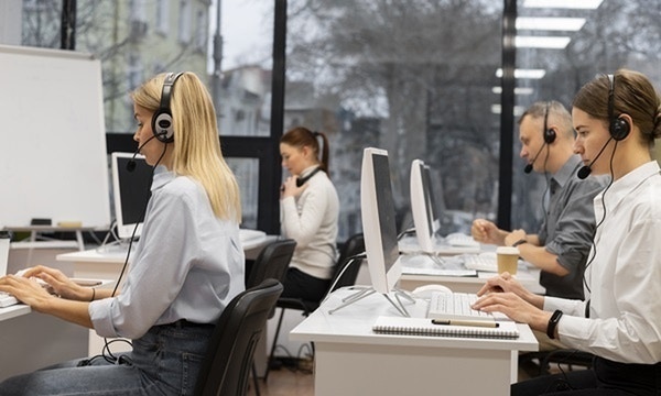 How government agencies can reinvent the contact center for the Generative AI era