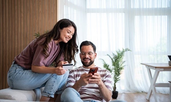 Instant, transparent and everywhere: What good looks like for cross-border payments Instant, transparent and everywhere: What good looks like for cross-border payments