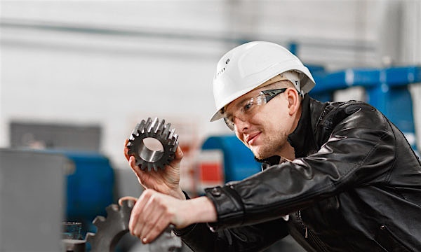 Proactive constraints management in automotive supplier parts capacity planning Proactive constraints management in automotive supplier parts capacity planning