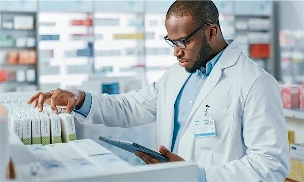 Continuous manufacturing in life sciences – a big leap Continuous manufacturing in life sciences – a big leap